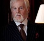 Derek Jacobi