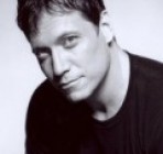 Holt McCallany