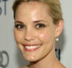 Leslie Bibb